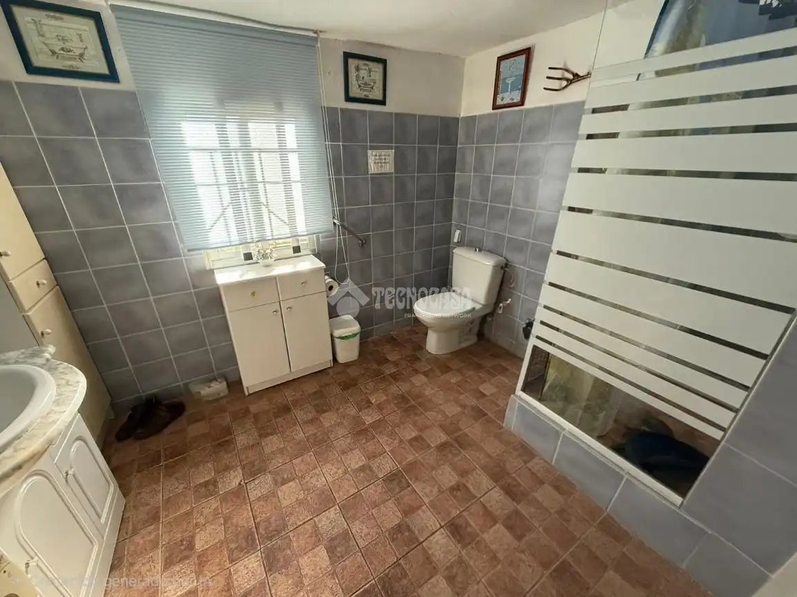 Country house zum Verkauf in Guarromán mit Klimaanlage, Heizung und Schwimmbad