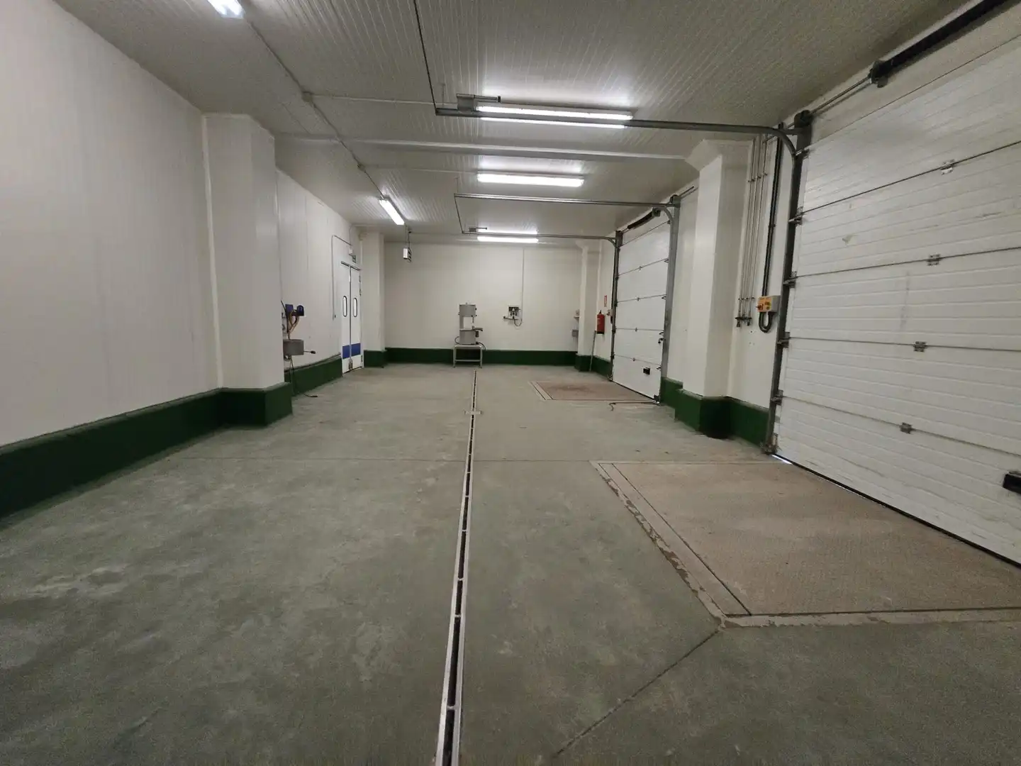 Nave industrial en venta en Teruel con Calefacción y Alarma