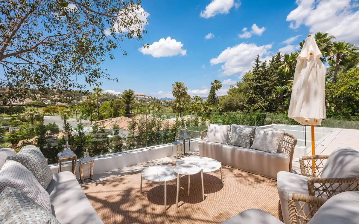 Detached house with pool for sale in Nueva Andalucía, imagen 15