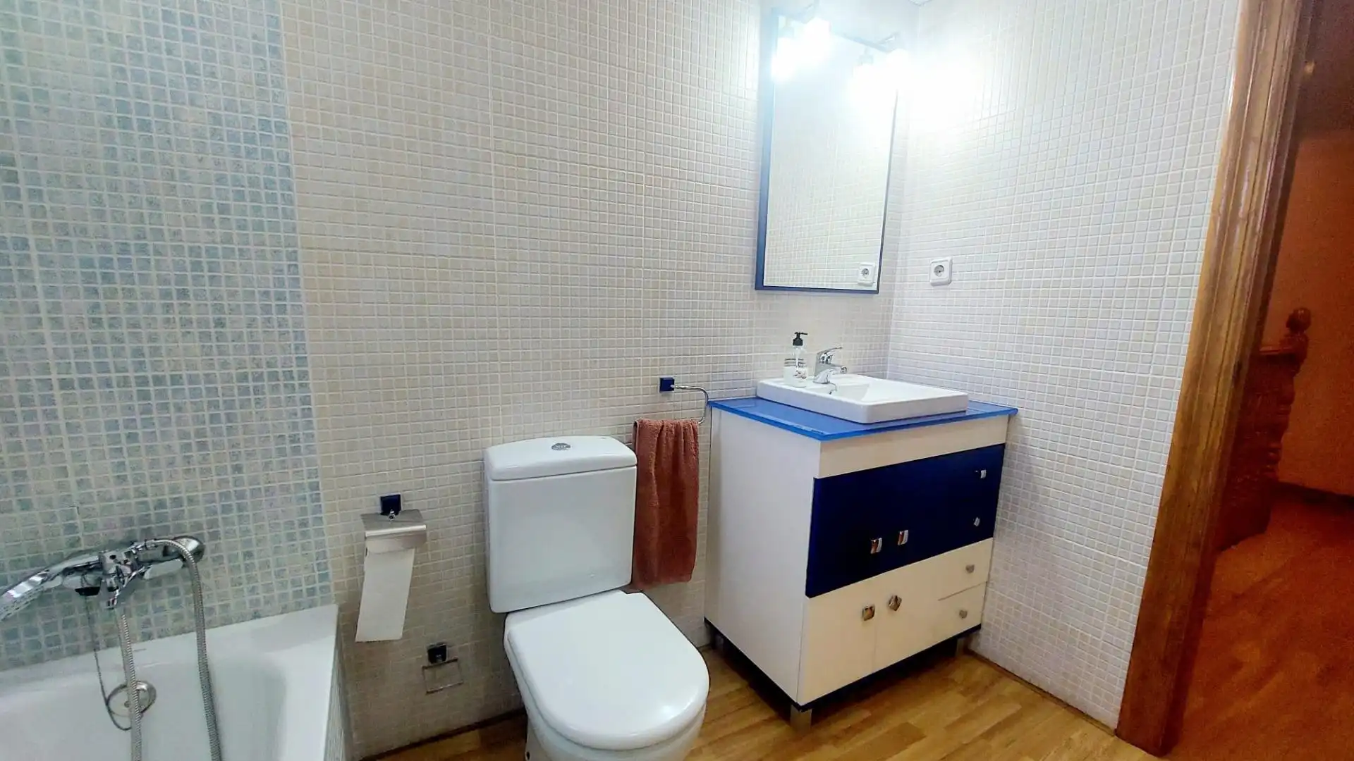 Bathroom of Houses for sale in Murcia  with Air Conditioner, Heating and Private garden