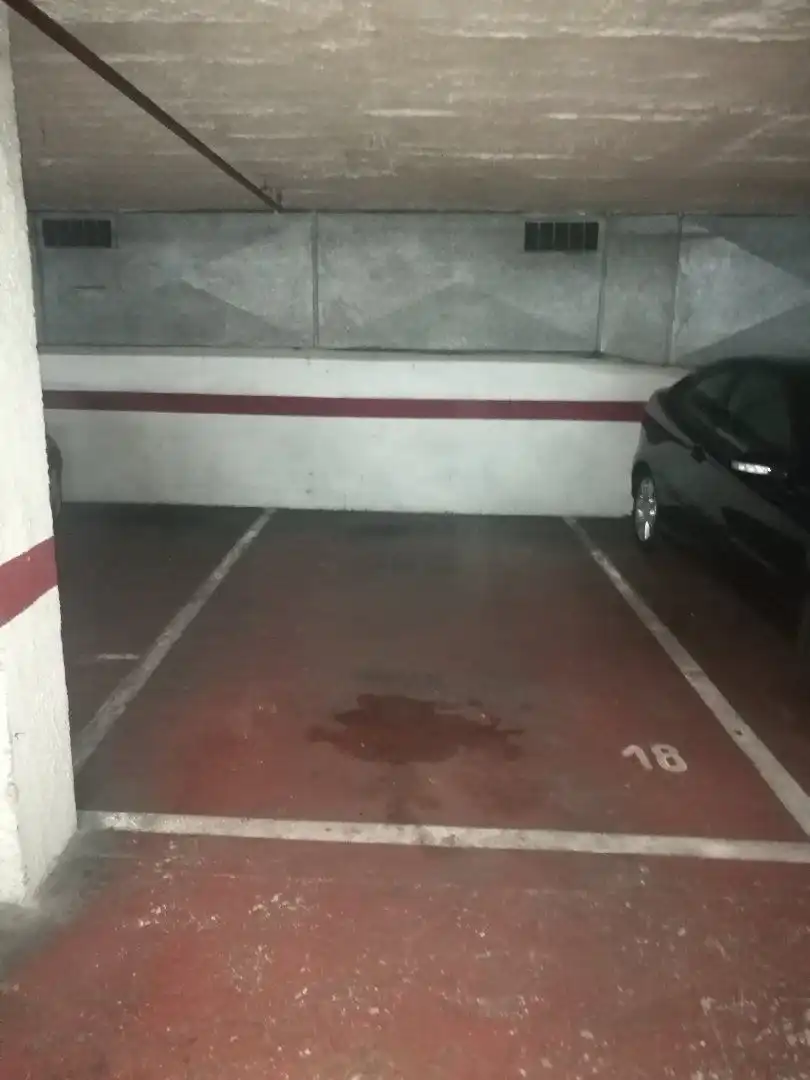 Individual to rent in Carrer del Bruc 166