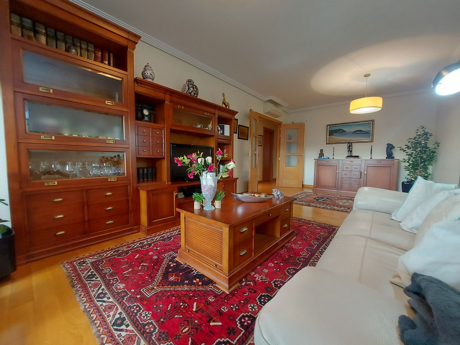 Living room of Flat for sale in  Logroño  with Air Conditioner, Heating and Terrace