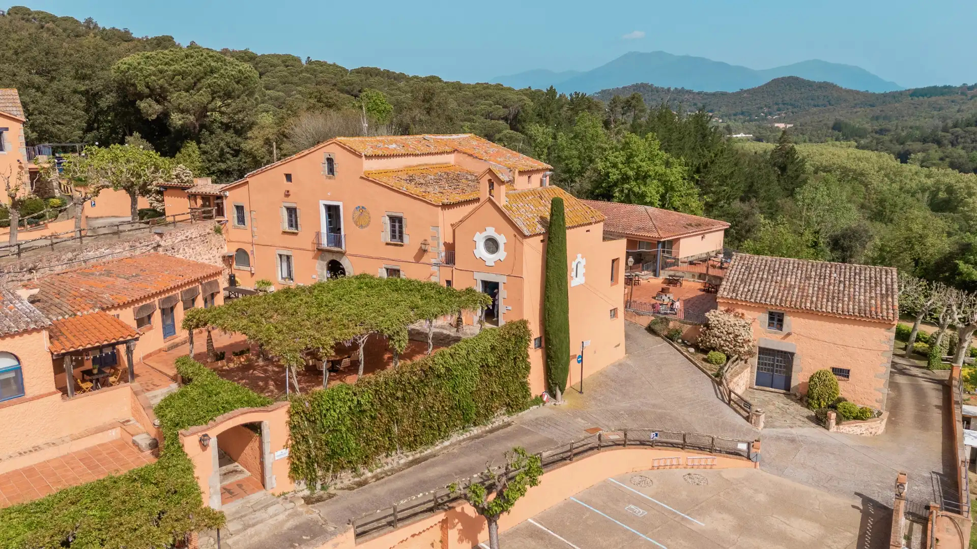 Edificio en venta en Can Pujadas, 18, Vallgorguina