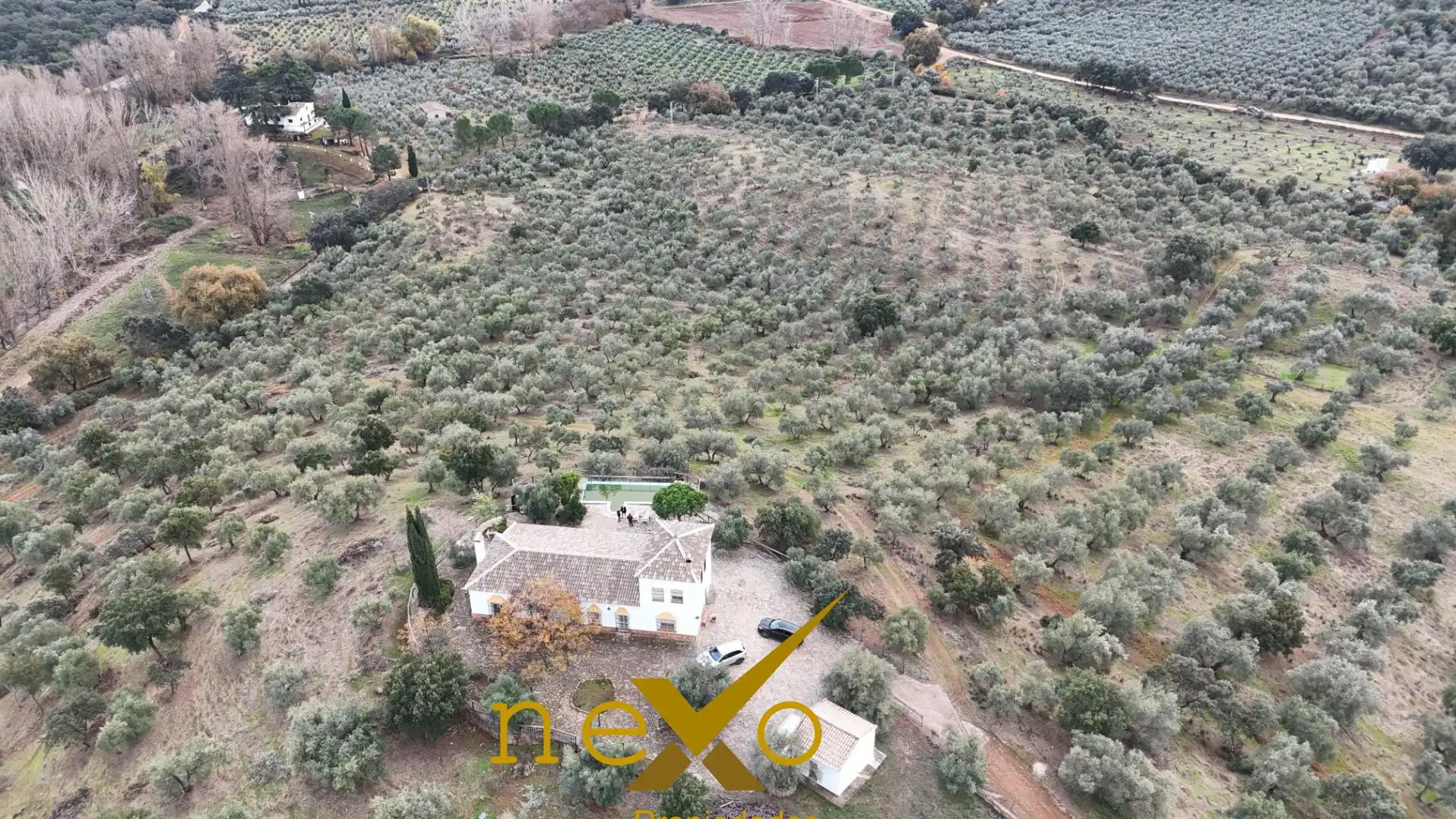 Finca rústica en venda en Las Navas de la Concepción amb Jardí privat, Piscina i Moblat