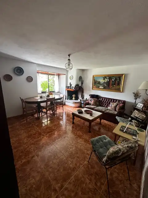 Sala de estar de Casa adosada en venta en Cudillero con Calefacción, Jardín privado y Terraza