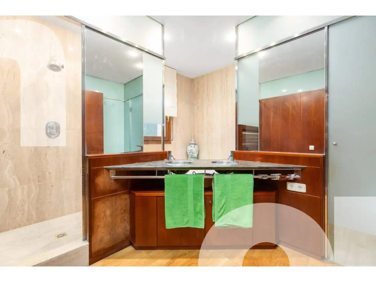 Baño de Casa o chalet de alquiler en Santa Eulàlia de Ronçana con Calefacción, Jardín privado y Terraza