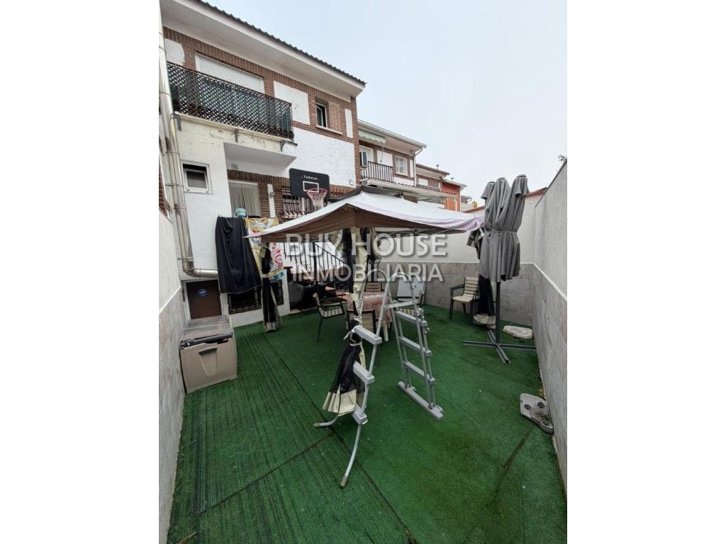 Terrassa de Casa o xalet en venda en Torrejón de la Calzada