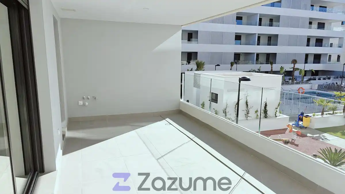 Flat for rent in Calle Haití, Palmas Altas