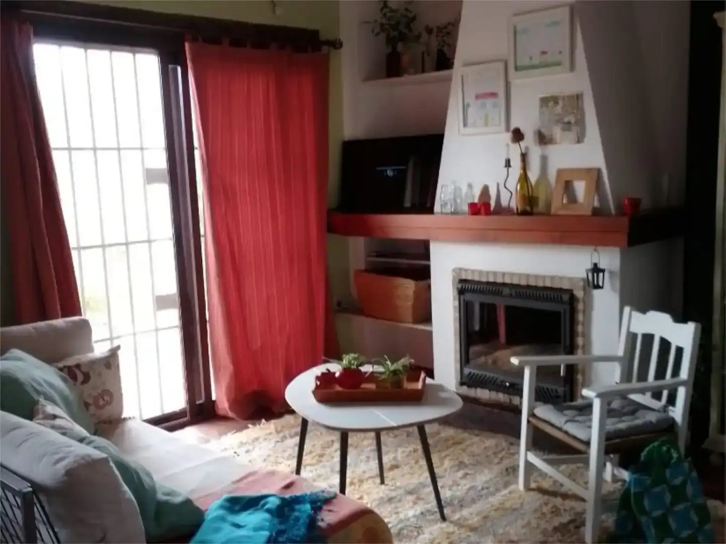 Sala d'estar de Casa o xalet en venda en Guillena amb Aire condicionat