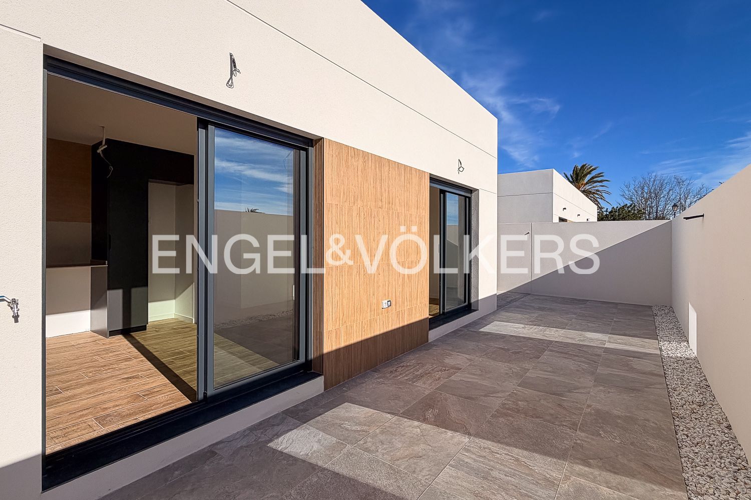 Terrassa de Casa o xalet de lloguer en Serra amb Aire condicionat, Calefacció i Jardí privat