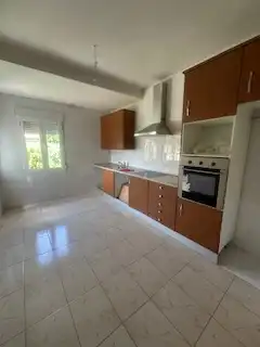 Cuina de Casa o xalet en venda en León Capital  amb Calefacció i Traster