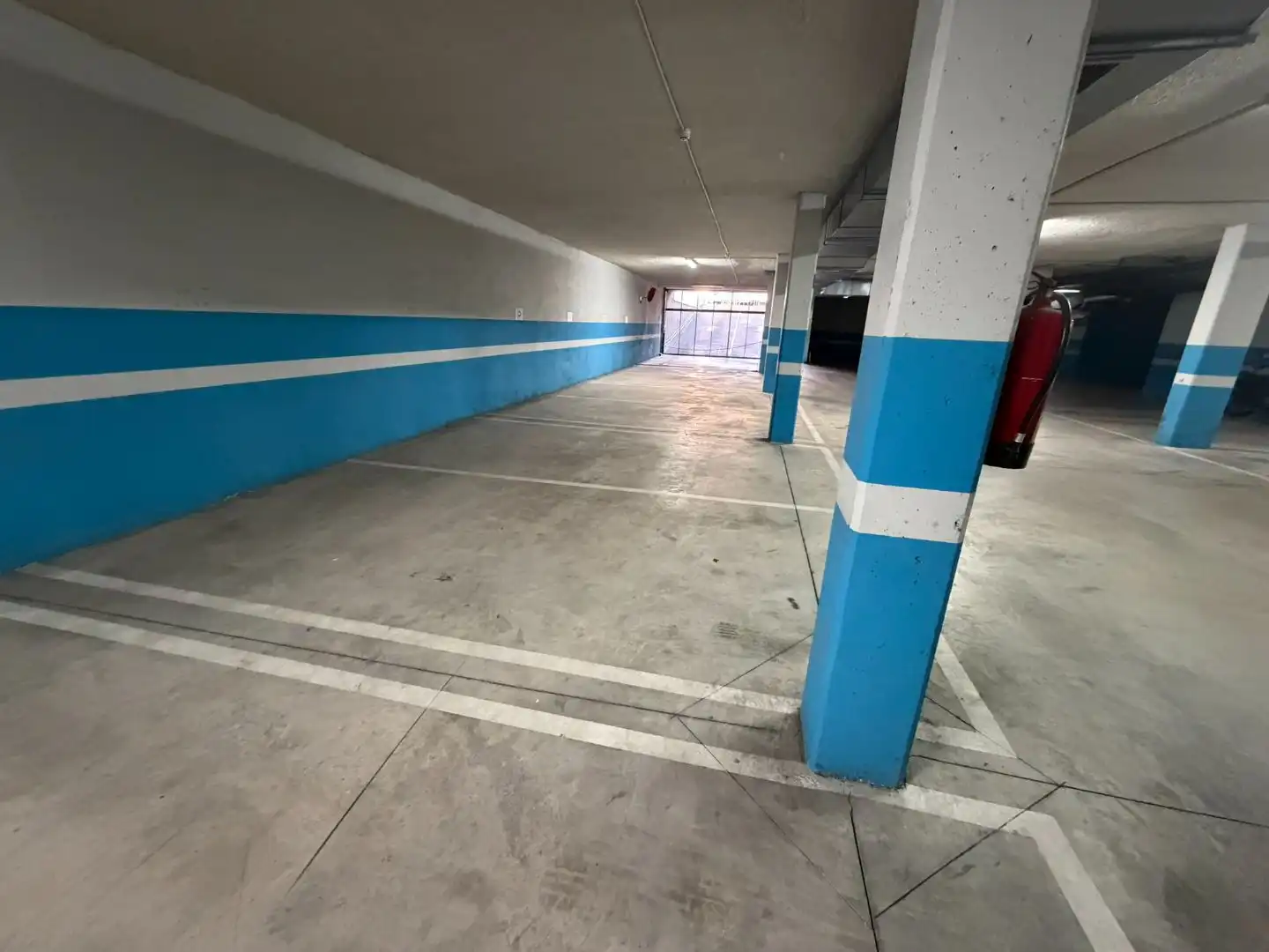 Parking de Garaje de alquiler en Pinto con Alarma