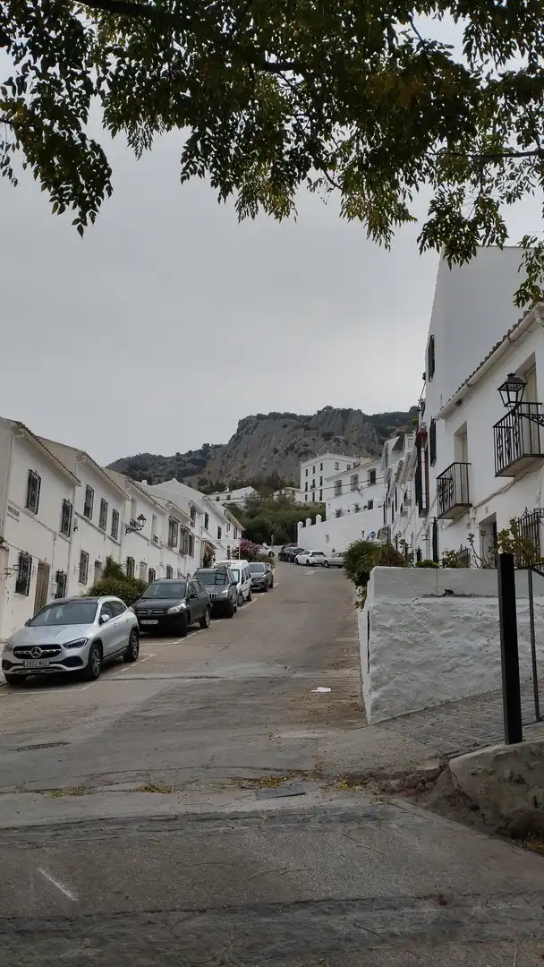 Vista exterior de Casa o xalet en venda en Zuheros amb Moblat i Rentadora