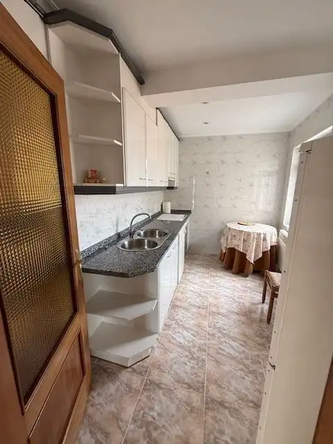 Cocina de Piso en venta en Peñaranda de Bracamonte con Calefacción y Amueblado