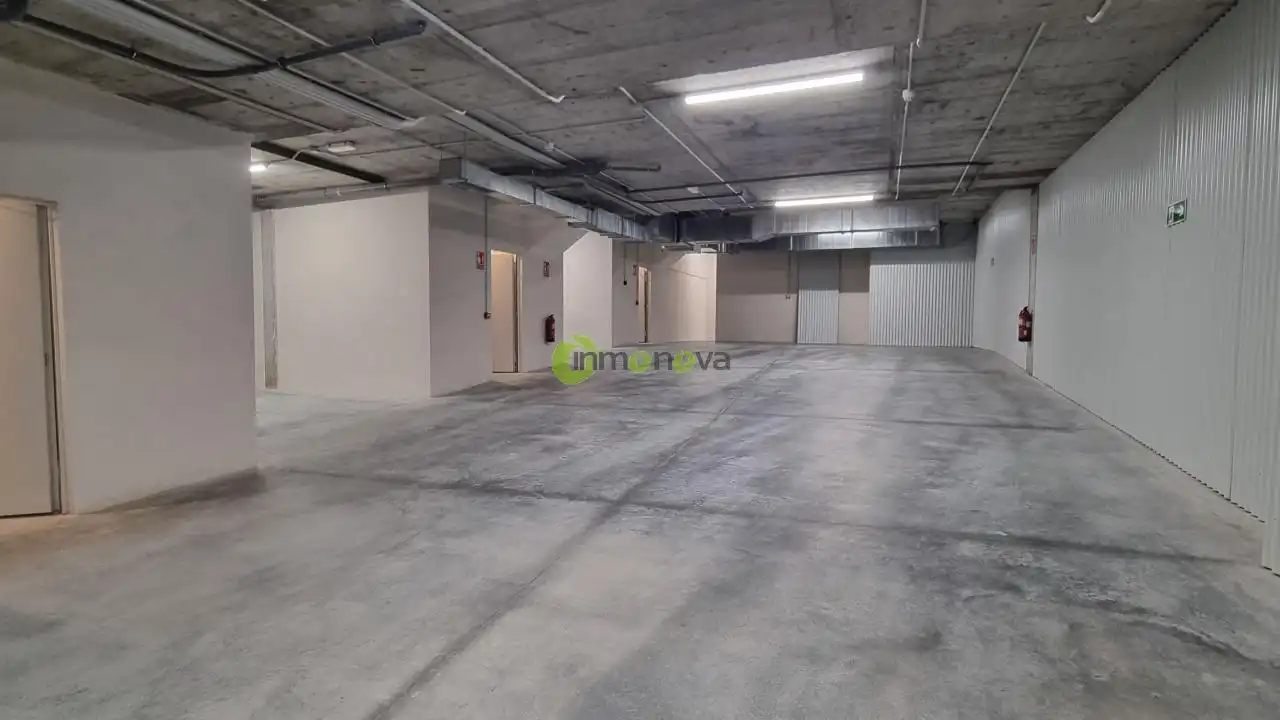Casa adosada en venta en Nigrán con Calefacción, Jardín privado y Terraza