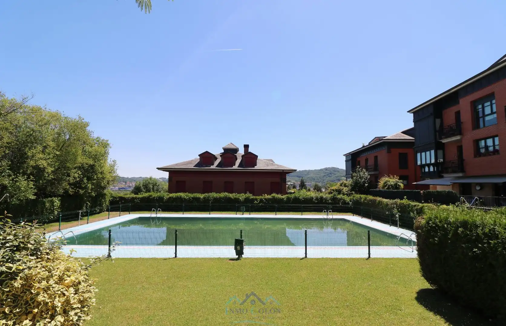 Garden of Duplexes for sale in Irun   with Heating, Terrace and Balcony