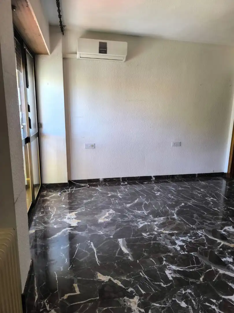 Wohnung zur Miete in Camino de Ronda, 212, Pajaritos