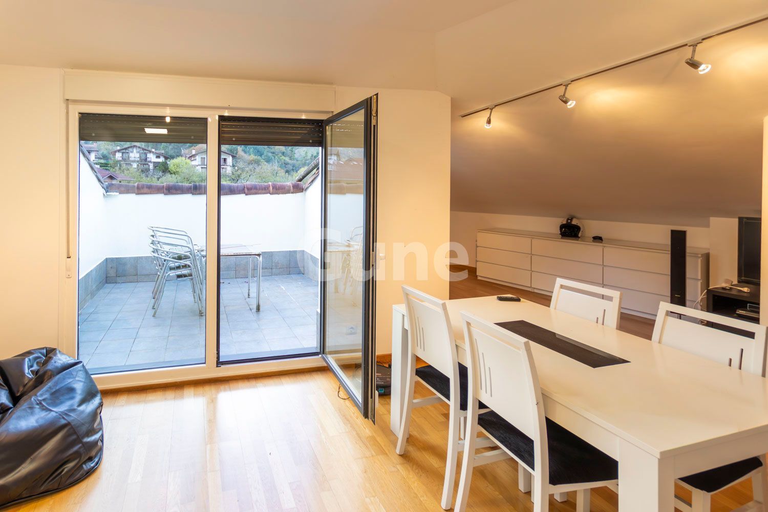 Comedor de Ático en venta en Ataun con Calefacción, Terraza y Trastero