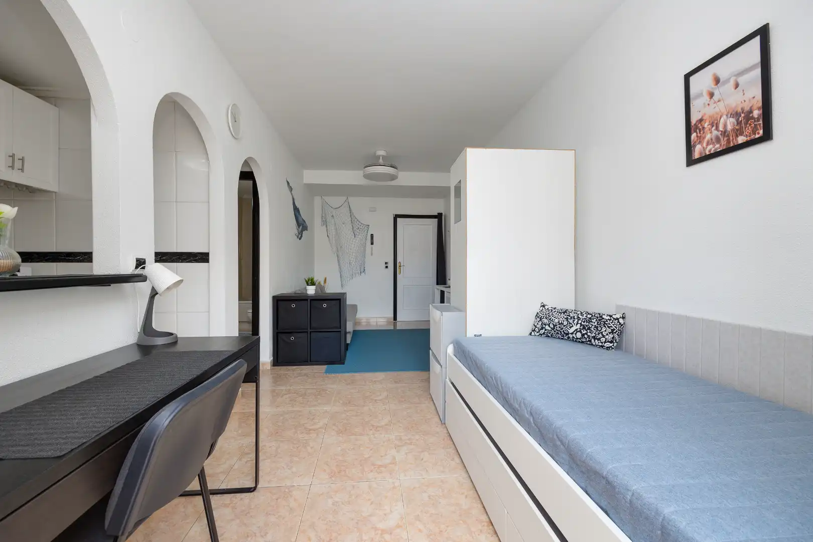 Habitación de Estudio en venta en Torrevieja con Terraza, Amueblado y Piscina comunitaria