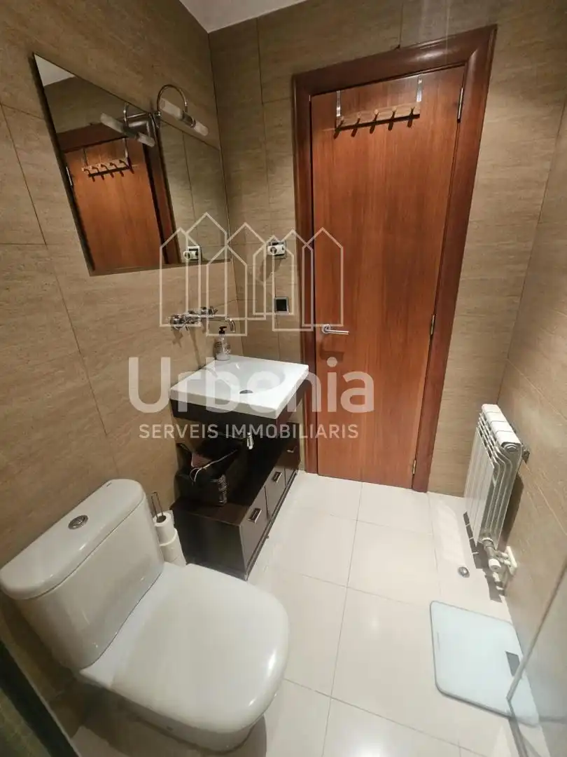 Baño de Dúplex en venta en Sant Celoni con Aire acondicionado, Calefacción y Terraza