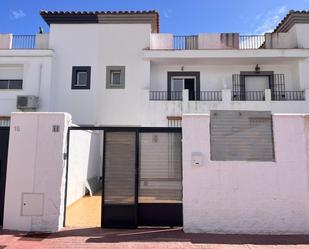 Exterior view of Single-family semi-detached for sale in Lebrija