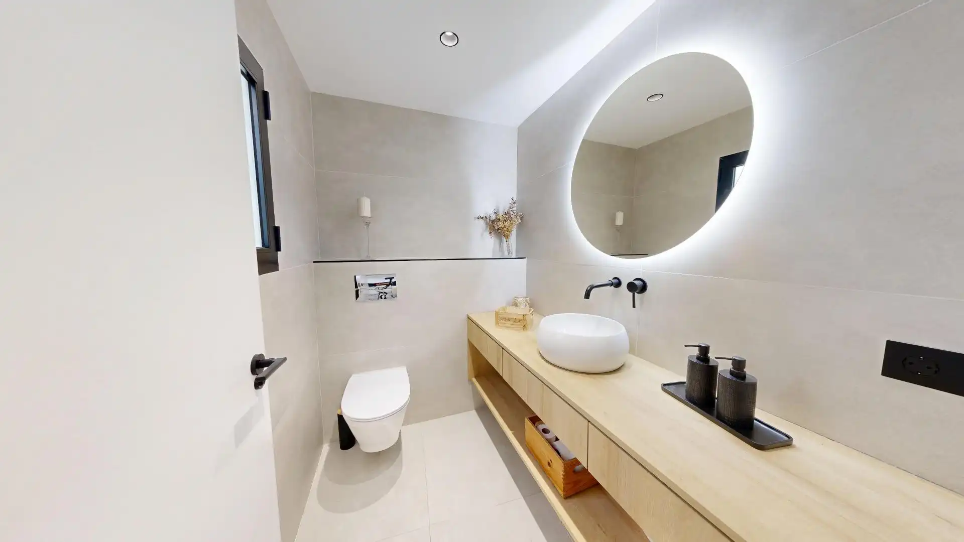 Baño de Casa o chalet en venta en Torrevieja con Aire acondicionado y Jardín privado