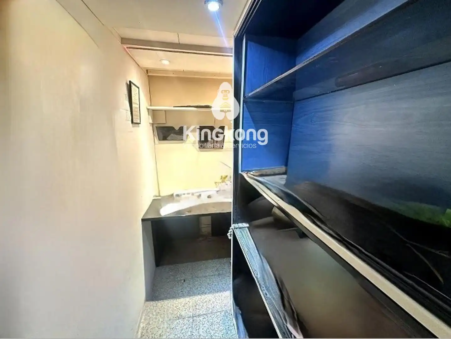 Local en venta en Madrid con Alarma