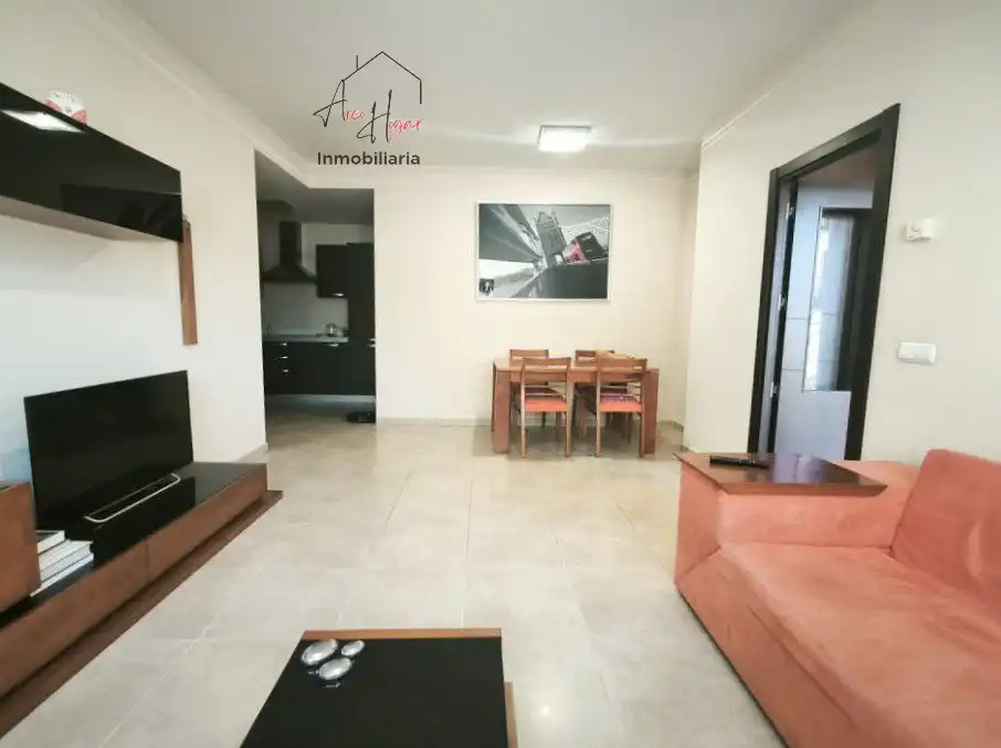 Sala d'estar de Pis en venda en Salamanca amb Calefacció