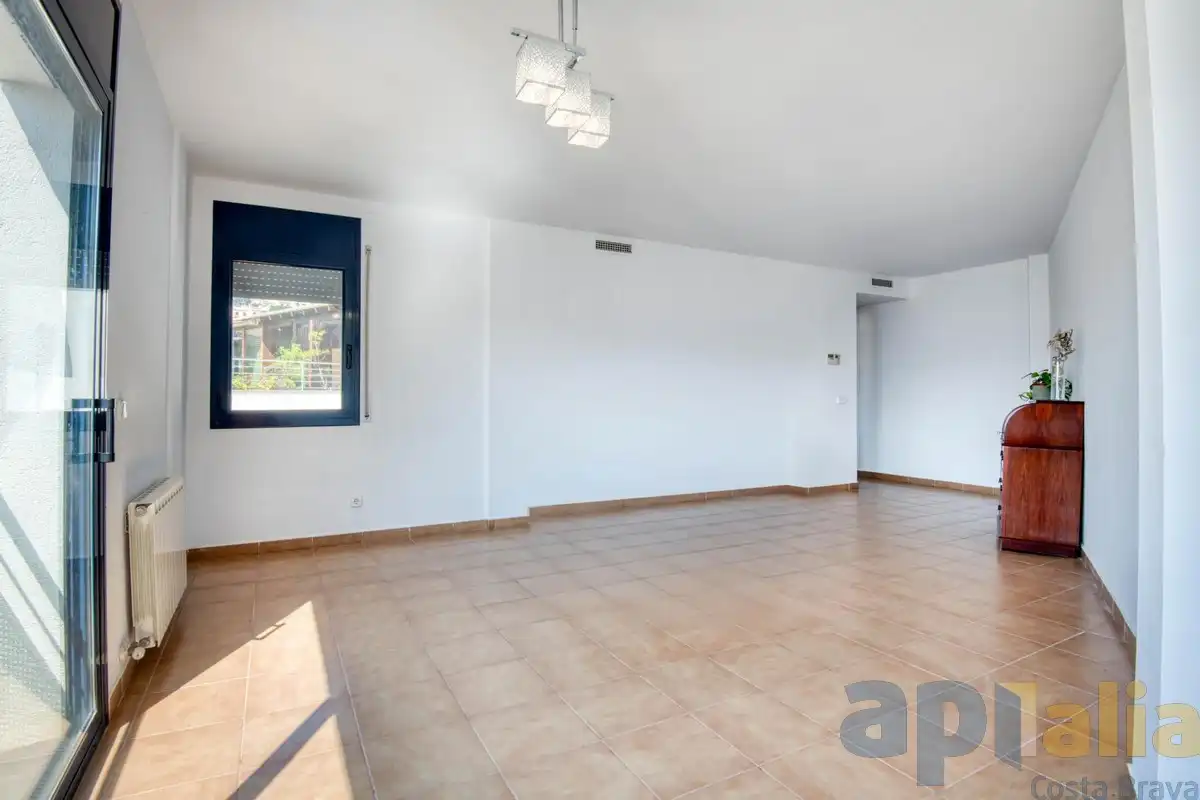 Duplex with pool for sale in Carrer de Llevant 21, imagen 7