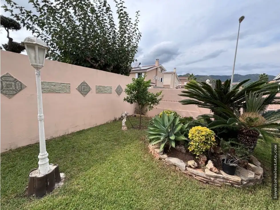 Jardí de Casa o xalet en venda en Benicasim / Benicàssim amb Terrassa i Piscina