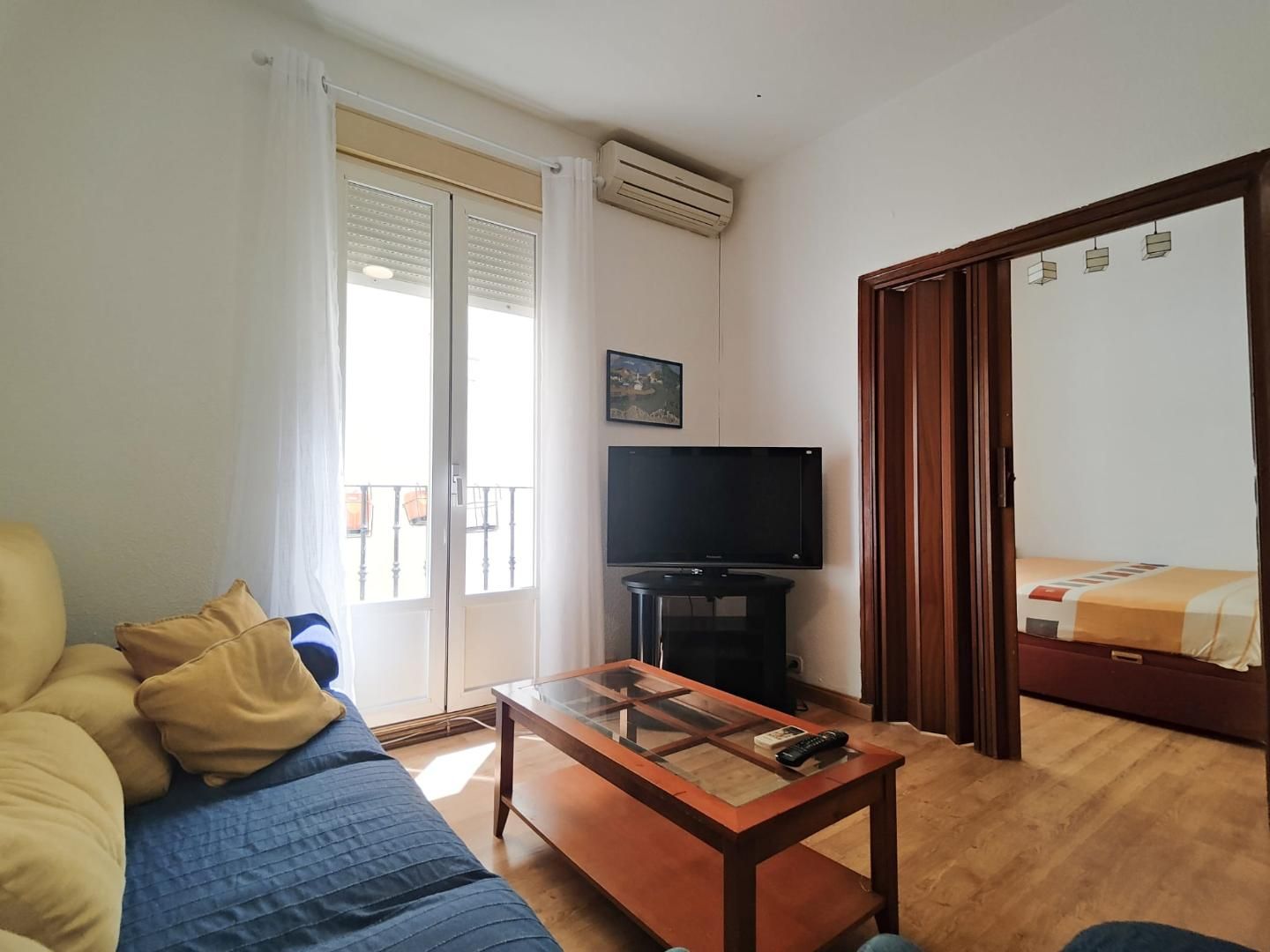 Sala de estar de Piso de alquiler en  Madrid Capital