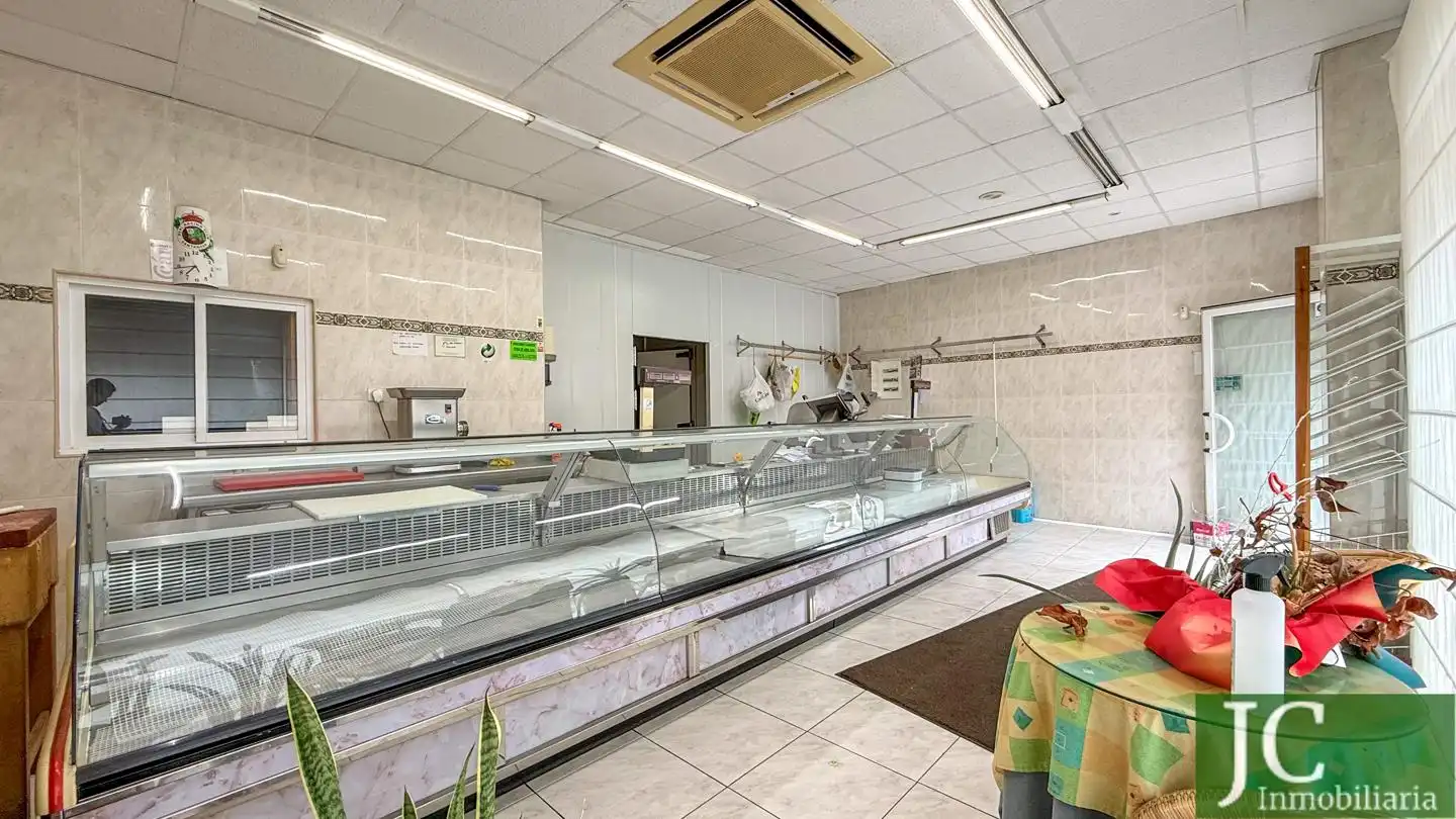 Local comercial en venda a paseo del baron de adzaneta 15, imagen 4