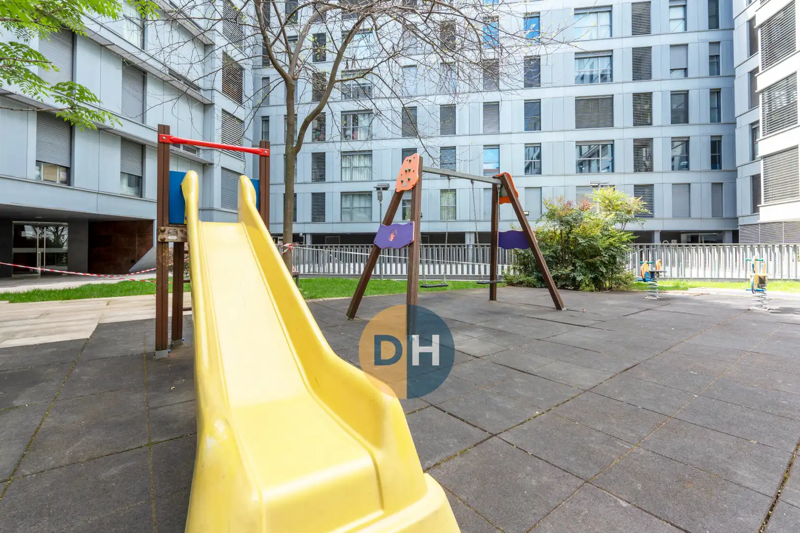 Vista exterior de Ático en venta en Madrid con Aire acondicionado, Calefacción y Parquet