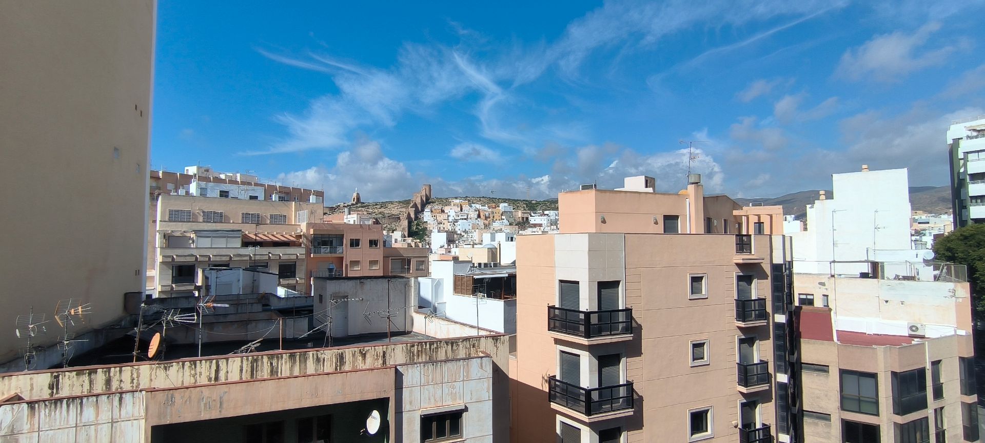 Exterior view of Flat for sale in  Almería Capital  with Balcony