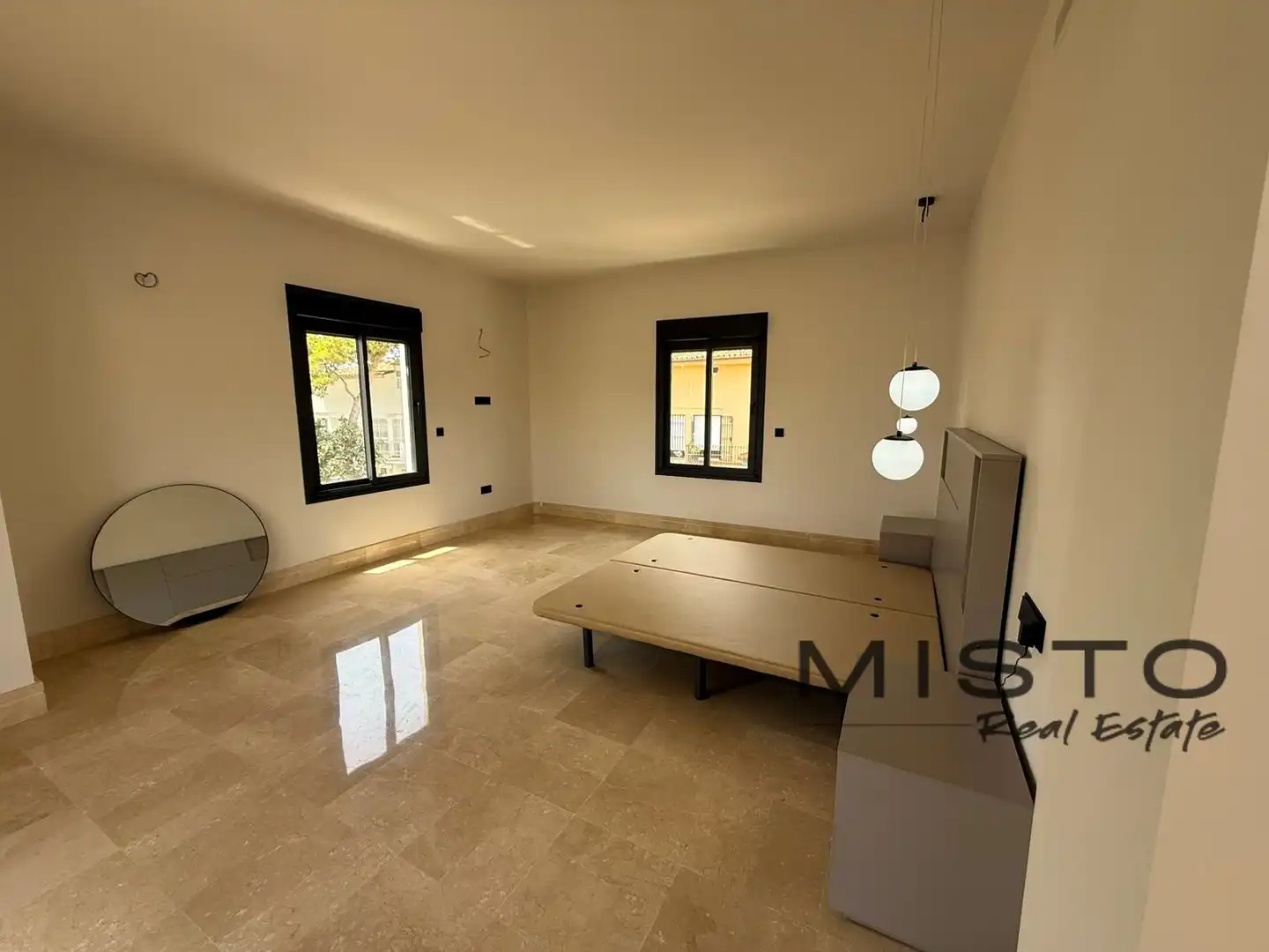 Living room of Houses for rent in Nueva Andalucía