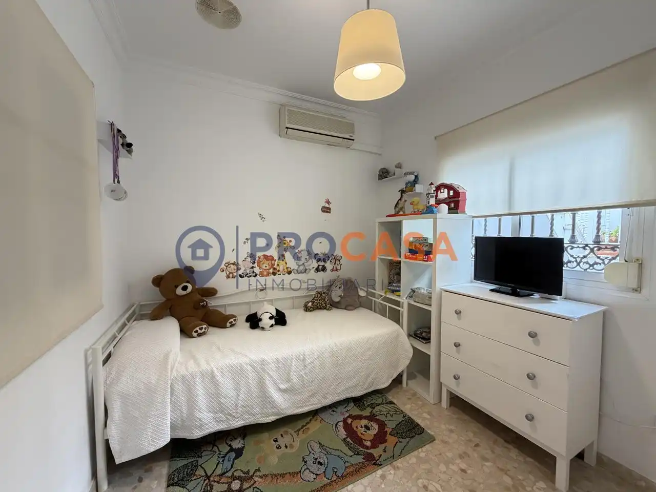 Dormitori de Casa o xalet en venda en Utrera