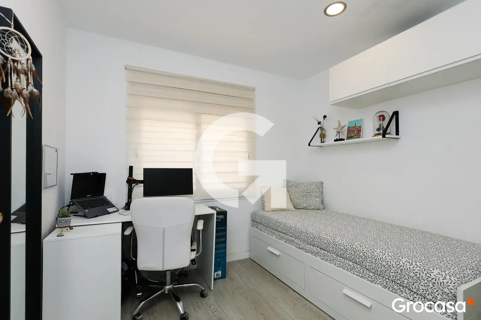 Bedroom of Flat for sale in Castelldefels  with Air Conditioner, Balcony and Community pool