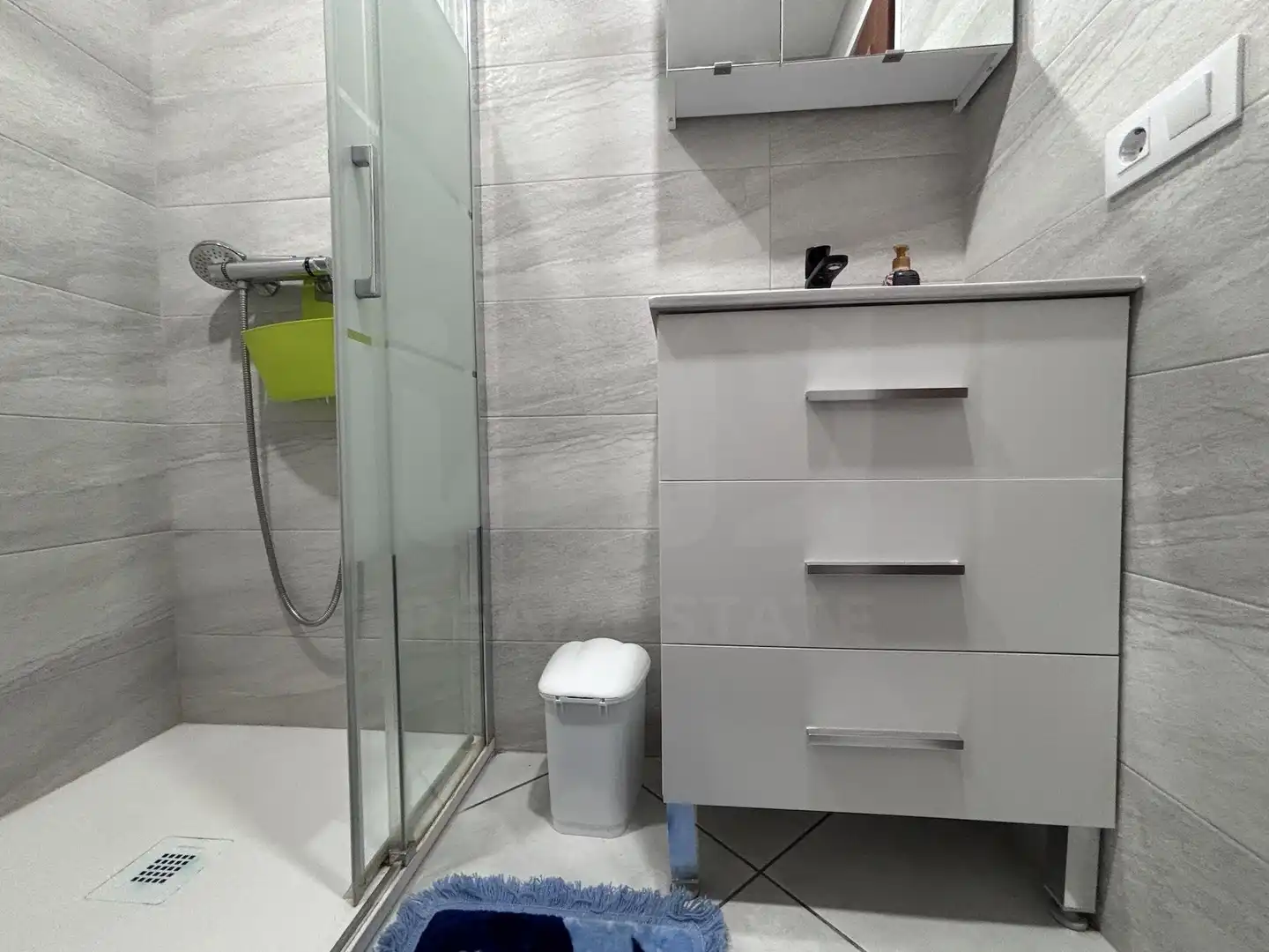 Baño de Estudio en venta en Castelló d'Empúries con Aire acondicionado y Calefacción