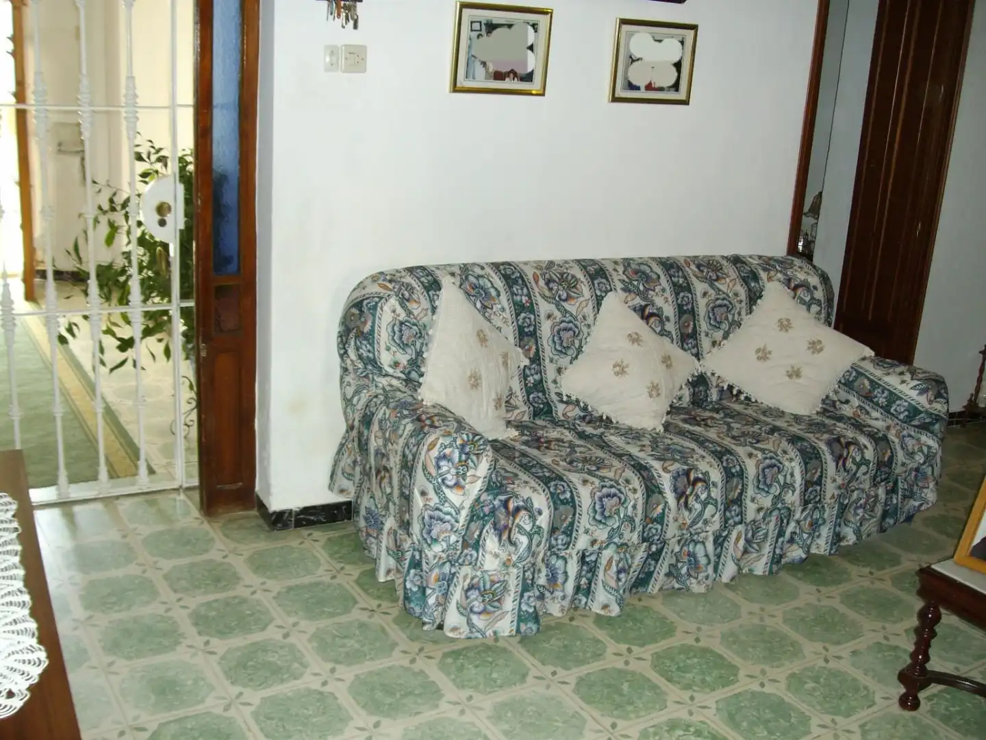 Living room of Houses for sale in Aznalcázar  with Air Conditioner and Storage room