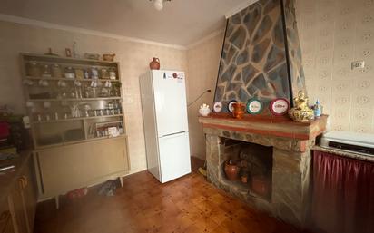Kitchen of House or chalet for sale in Llerena  with Terrace and Furnished