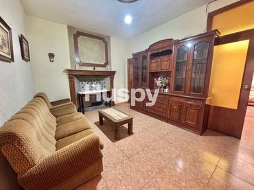 Adosado con balcón en venta en Calle Santa Bárbara