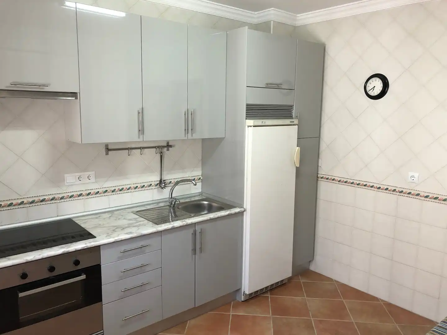 Cuina de Casa o xalet en venda en Atajate amb Terrassa i Moblat