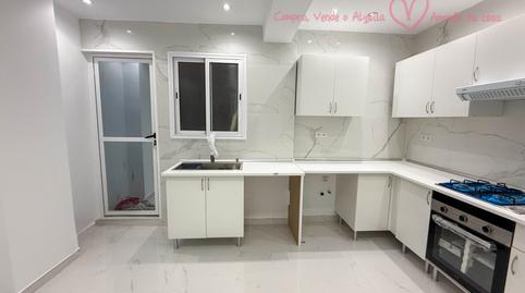 Photo 3 of Flat for sale in Carrer Poeta Verdaguer, Hospital - Plaza del Real, Castellón de la Plana / Castelló de la Plana