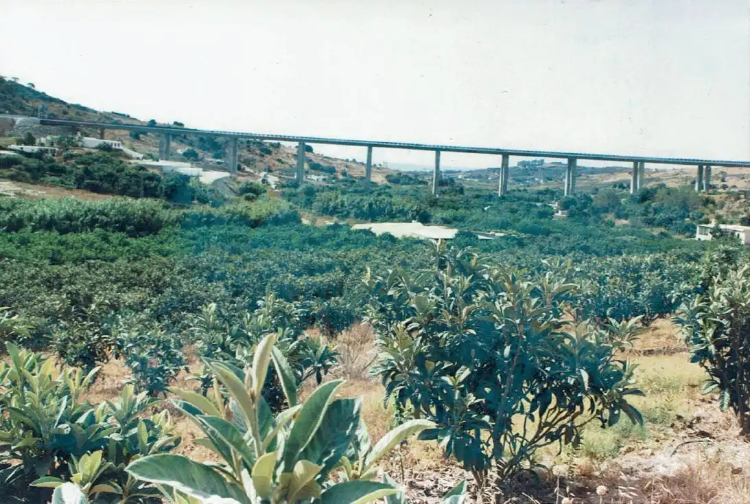 Terreny residencial en venda a Estepona Pueblo, imagen 2