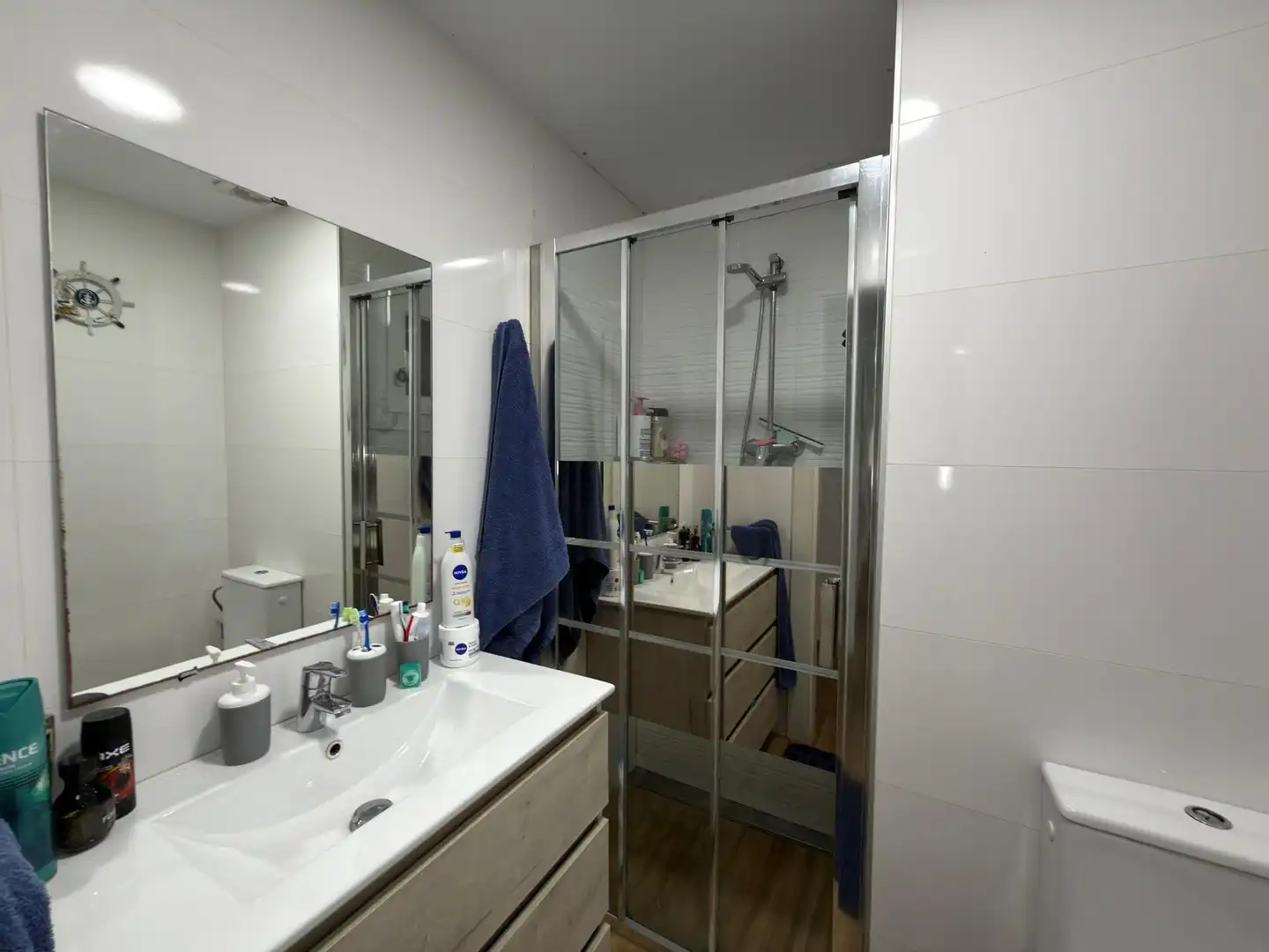 Bathroom of Apartments for sale in Blanes