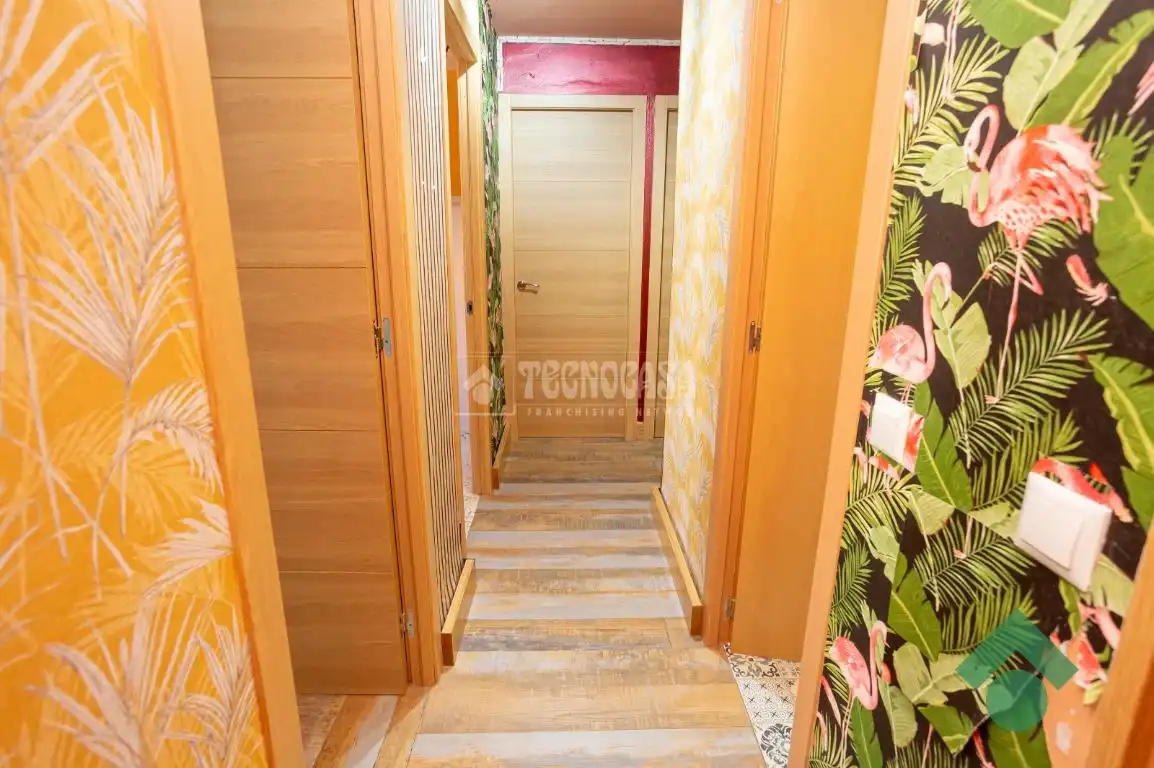 Piso en venta en Algeciras con Calefacción