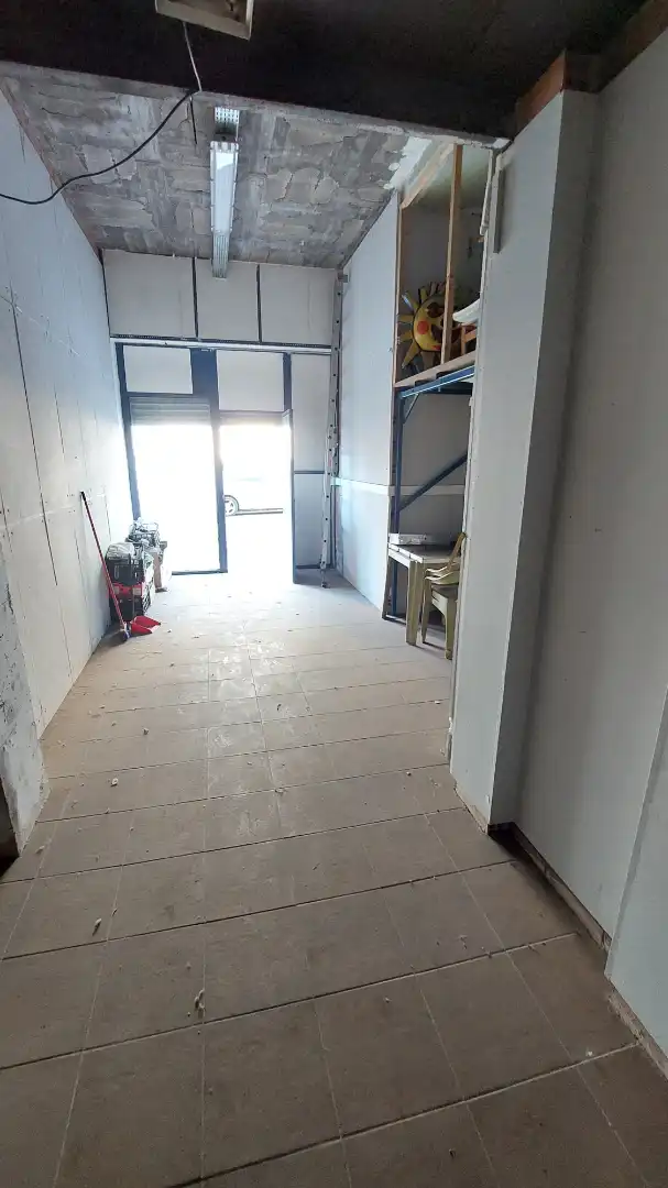 Local comercial en venta en Carrer de Sant Sadurní 8
