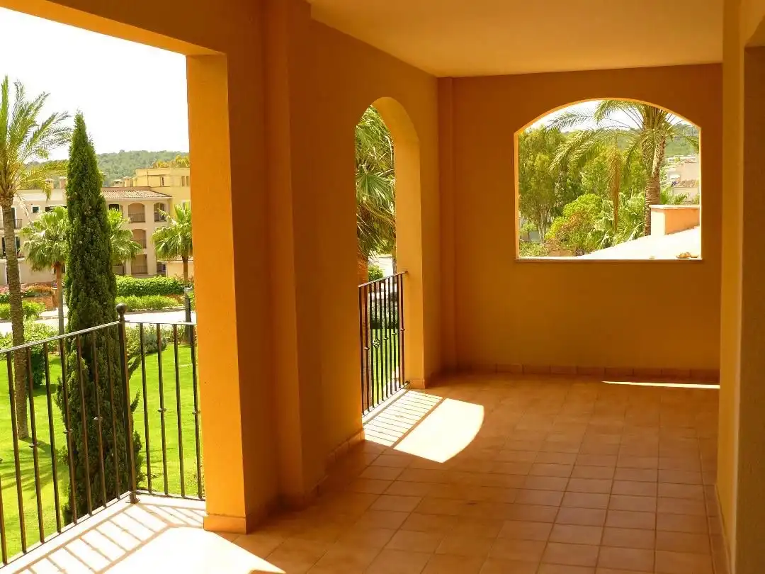 Appartement compact avec piscine à louer à Carrer Concha Espina 1, imagen 5