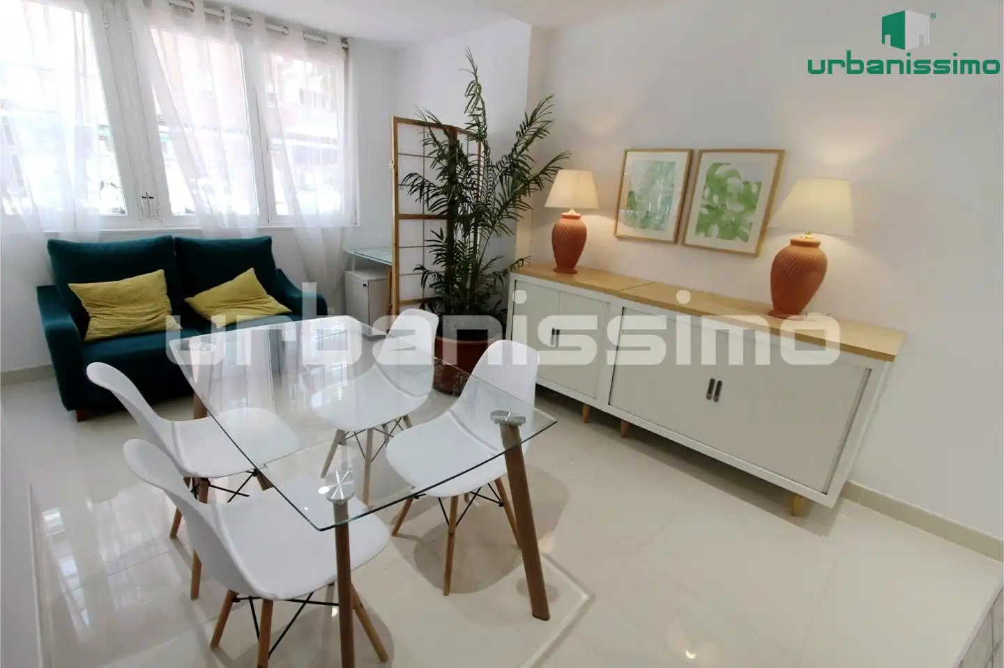 Living room of Apartments for rent in Madrid  with Air Conditioner, Heating and Furnished