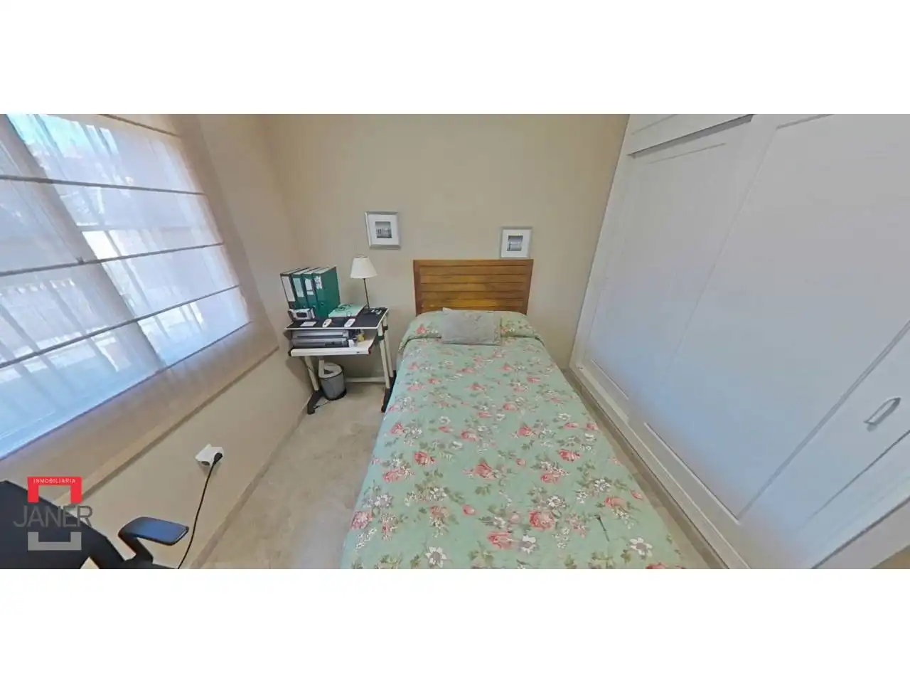 Bedroom of Houses for sale in Tomares  with Air Conditioner, Heating and Private garden